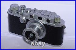 LEOTAX D IV vintage Leica Copy camera. Tokyo Opt. Co. 5cm/3.5 lens. Hood. Cap