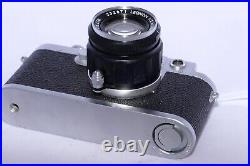 LEOTAX T 2L Elite vintage Leica Copy camera. Leonon 5cm/2 lens. Box. Case. Cap