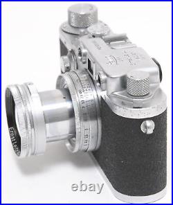 Leica IIIC shark skin original vintage condition w. Matching Summitar 2/5cm