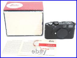 Leica M4 black paint in MINT original vintage dream condition from 1969 Year