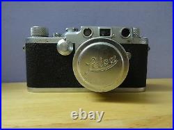 Vintage Leica DRP Ernst Leitz GMBH Wetzlar 462709 Camera withSummitar F-5 cm Lens