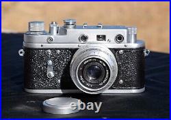 Vintage Zorki 2-c 35mm rangefinder film camera withIndustar 50 lens. Superb